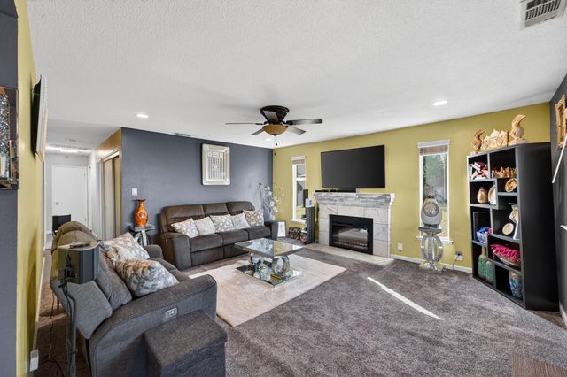 10543 Silverwood Way, Rancho Cordova, CA 95670