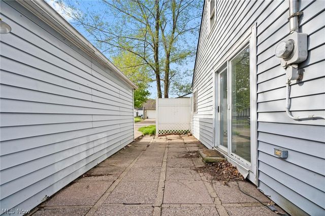 921 Euclid Avenue, Lorain, OH 44052