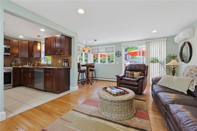 80 Circuit Drive, East Providence, RI 02915
