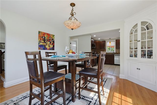 80 Circuit Drive, East Providence, RI 02915