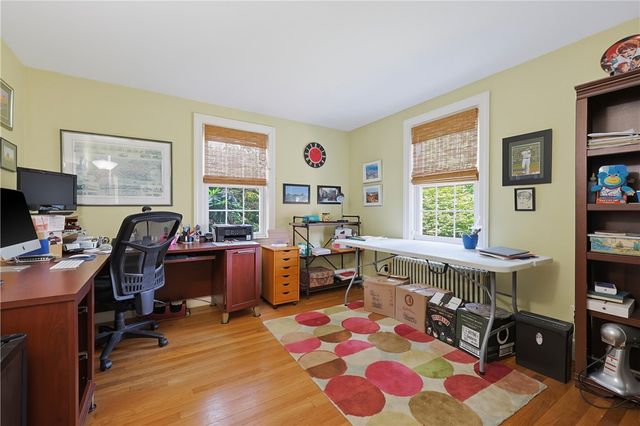 80 Circuit Drive, East Providence, RI 02915