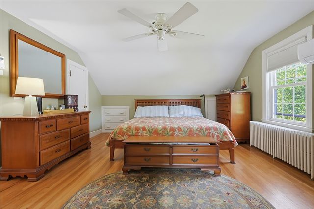 80 Circuit Drive, East Providence, RI 02915