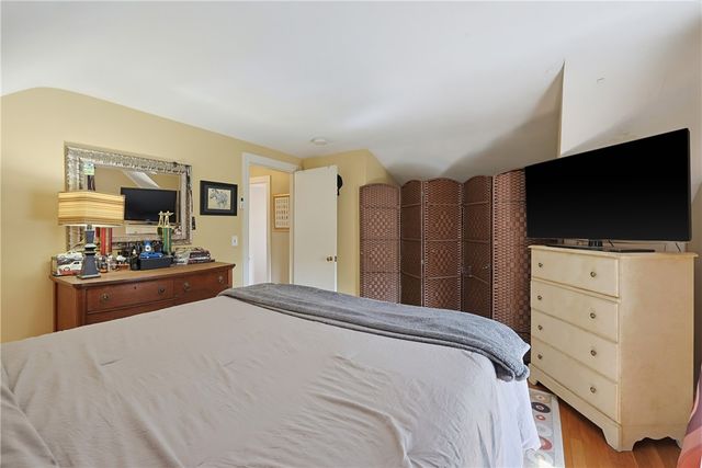 80 Circuit Drive, East Providence, RI 02915