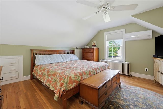 80 Circuit Drive, East Providence, RI 02915