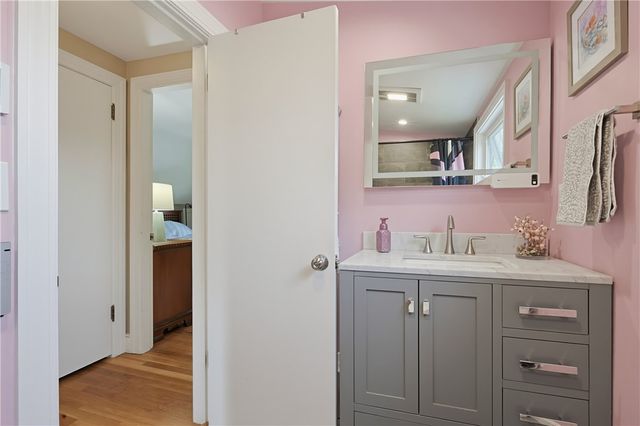 80 Circuit Drive, East Providence, RI 02915