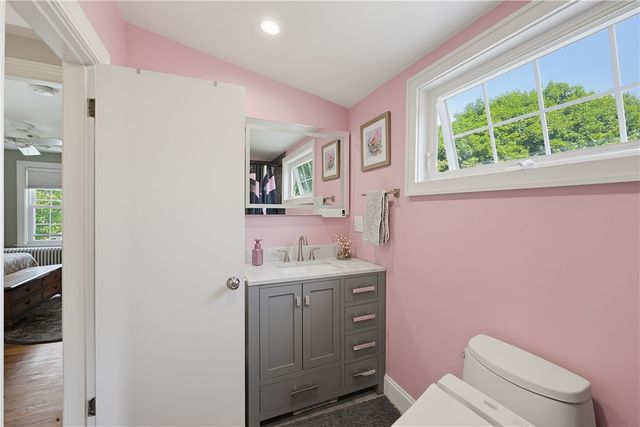 80 Circuit Drive, East Providence, RI 02915