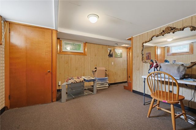 80 Circuit Drive, East Providence, RI 02915