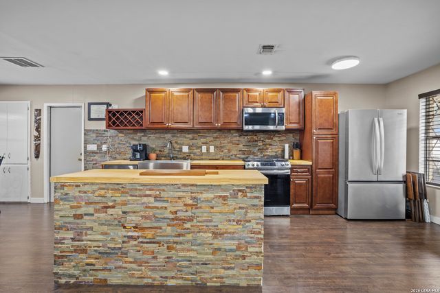 5518 Merlin, San Antonio, TX 78218