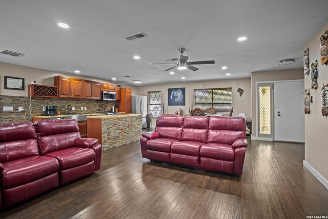 5518 Merlin, San Antonio, TX 78218