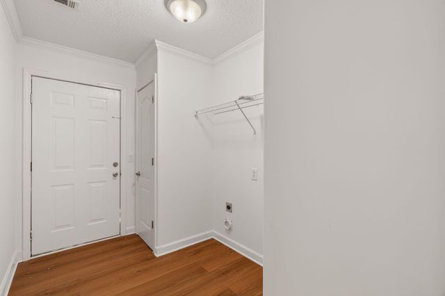 205 Hawthorne Dr., Hattiesburg, MS 39402