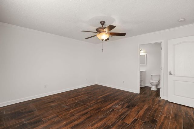 205 Hawthorne Dr., Hattiesburg, MS 39402