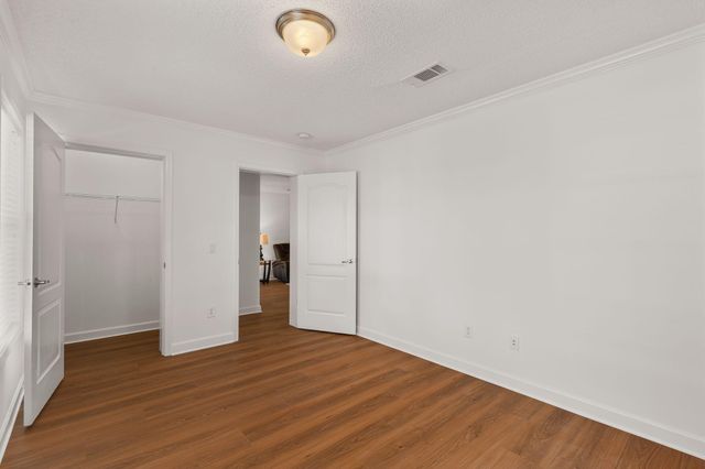 205 Hawthorne Dr., Hattiesburg, MS 39402