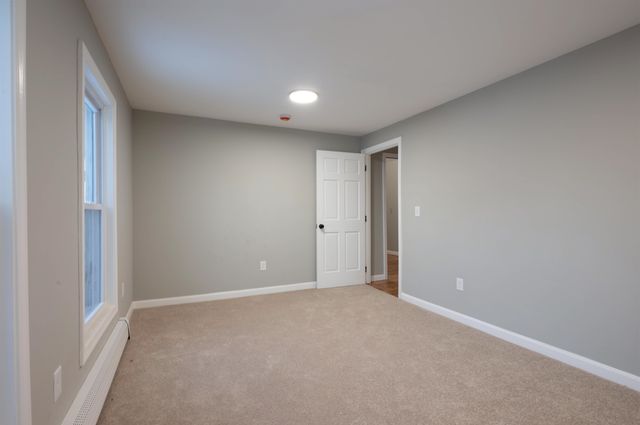 6 Grover Street, Concord, NH 03301