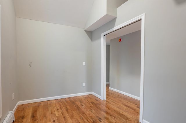 6 Grover Street, Concord, NH 03301