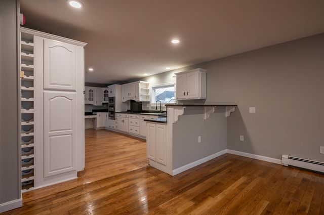 6 Grover Street, Concord, NH 03301