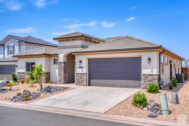 1329 N PASEOS ST, Washington, UT 84780