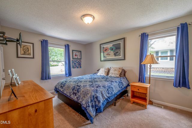 114 N Overland Drive, Mebane, NC 27302