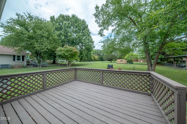 114 N Overland Drive, Mebane, NC 27302