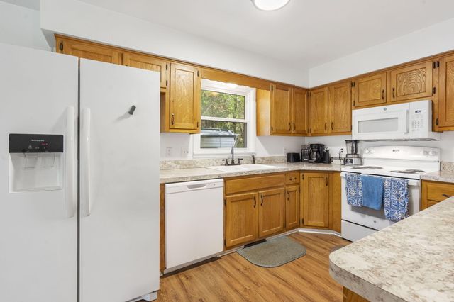 22 Golfcrest Circle, Kimberling City, MO 65686