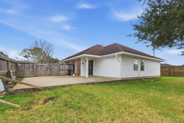 19016 County Road 669d, Alvin, TX 77511