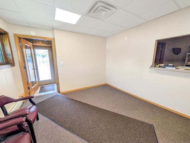 4106 W Crystal Lake Road A, Mchenry, IL 60050
