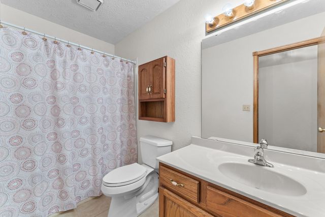 1400 S 17th Avenue, Ozark, MO 65721