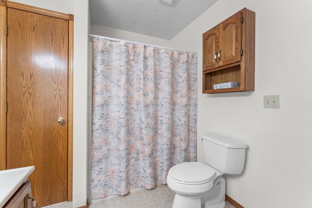 1400 S 17th Avenue, Ozark, MO 65721