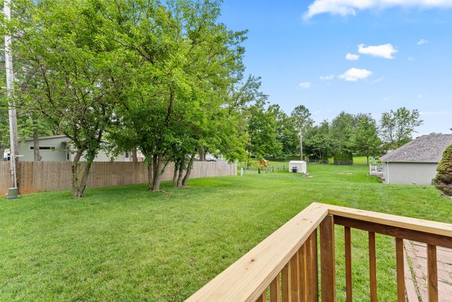 1400 S 17th Avenue, Ozark, MO 65721