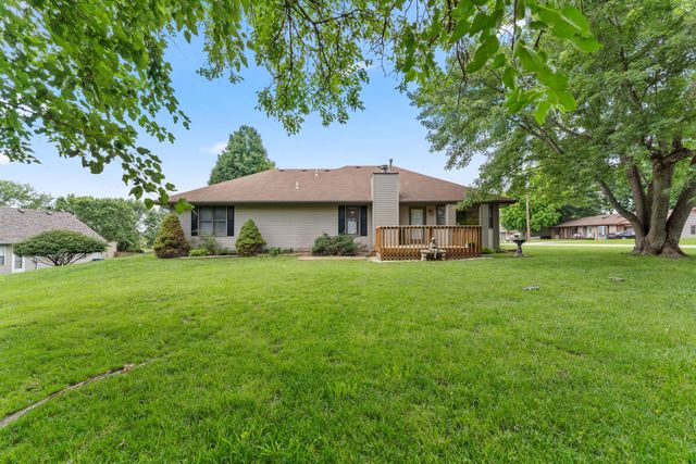 1400 S 17th Avenue, Ozark, MO 65721