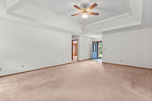 1400 S 17th Avenue, Ozark, MO 65721