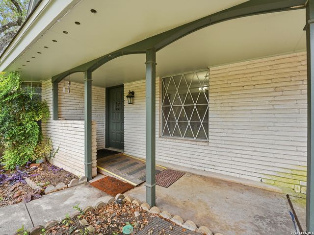 726 Firefly Dr, San Antonio, TX 78216