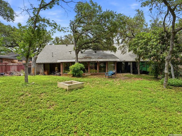 726 Firefly Dr, San Antonio, TX 78216