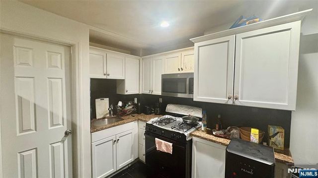 17 Cleveland Avenue 2, Harrison, NJ 07029