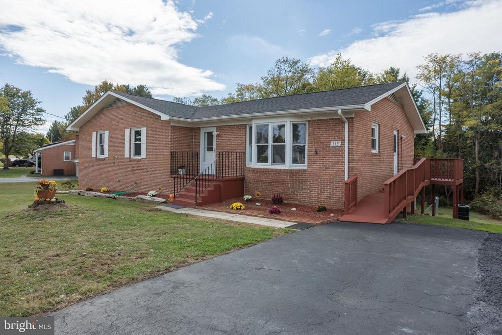 113 WILLIAMSON RD, Winchester, VA 22602