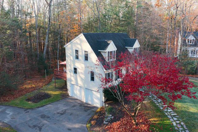 9 Wiggin Drive, Newmarket, NH 03857