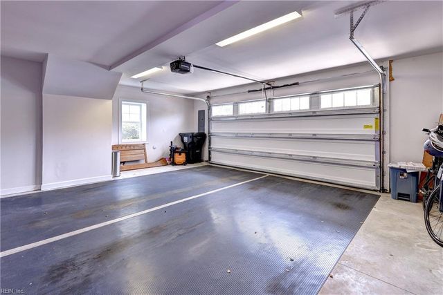 5431 Center ST, Williamsburg, VA 23188