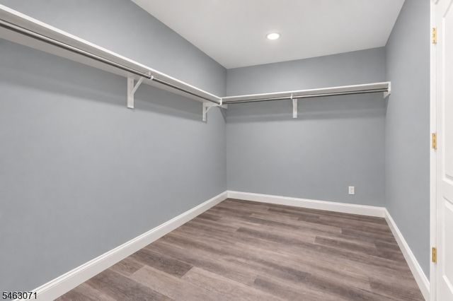 7 Banta Rd, Kinnelon Boro, NJ 07405