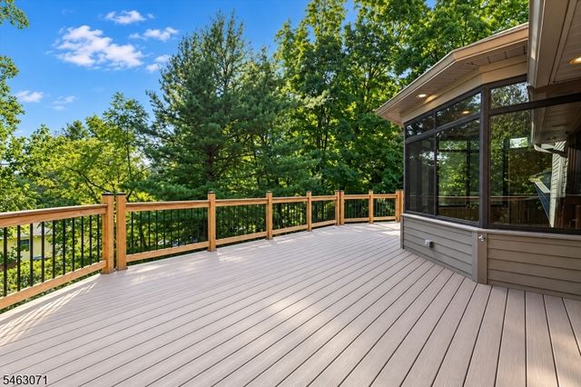 7 Banta Rd, Kinnelon Boro, NJ 07405