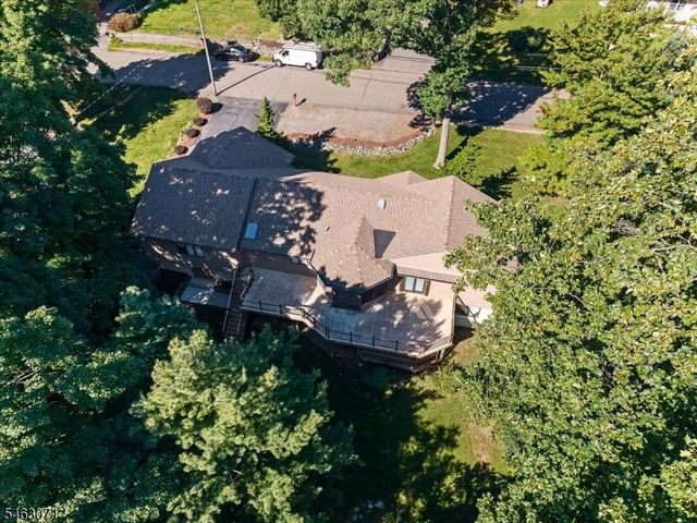 7 Banta Rd, Kinnelon Boro, NJ 07405