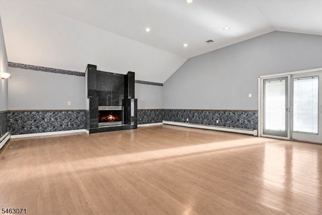 7 Banta Rd, Kinnelon Boro, NJ 07405