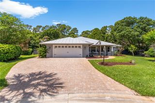 5870 39th Lane, Vero Beach, FL 32966