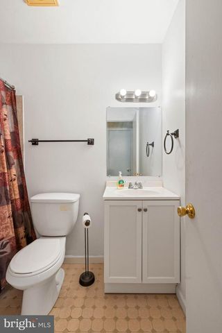 13242 KURTZ RD, Woodbridge, VA 22193