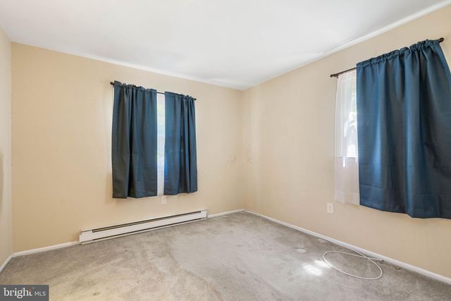 13242 KURTZ RD, Woodbridge, VA 22193
