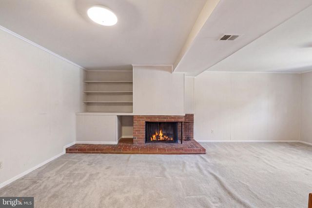 13242 KURTZ RD, Woodbridge, VA 22193