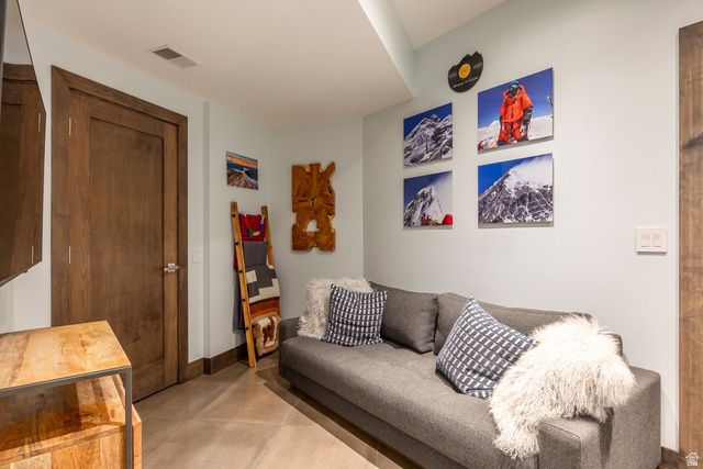 3455 E DANISH RD, Cottonwood Heights, UT 84093