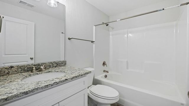 2601 Karkinnen Way, Moore, SC 29369