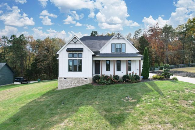 7407 Pond View, Harrison, TN 37341