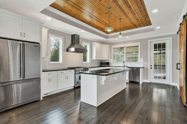 7407 Pond View, Harrison, TN 37341