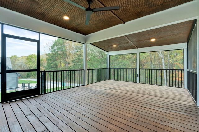 7407 Pond View, Harrison, TN 37341