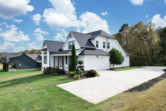 7407 Pond View, Harrison, TN 37341